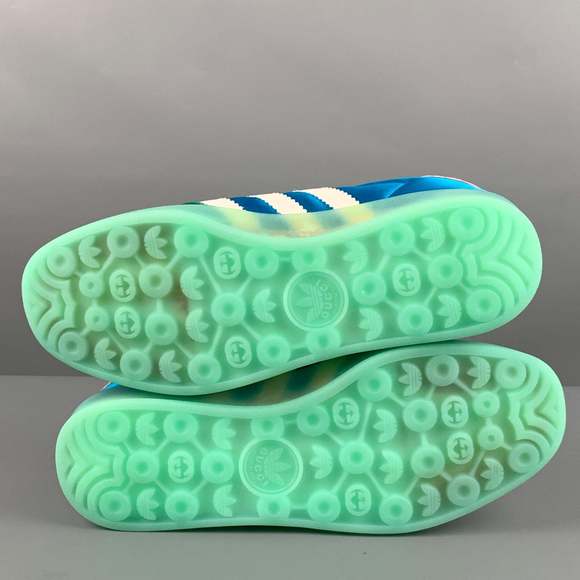 GUCCI Blue Green Nylon Low Top Sneakers - Picture 6 of 8